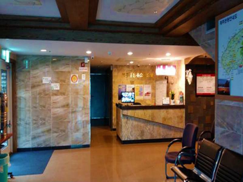 Jeju Ts Youth Hostel & Resort ซอกวีโพ ภายนอก รูปภาพ